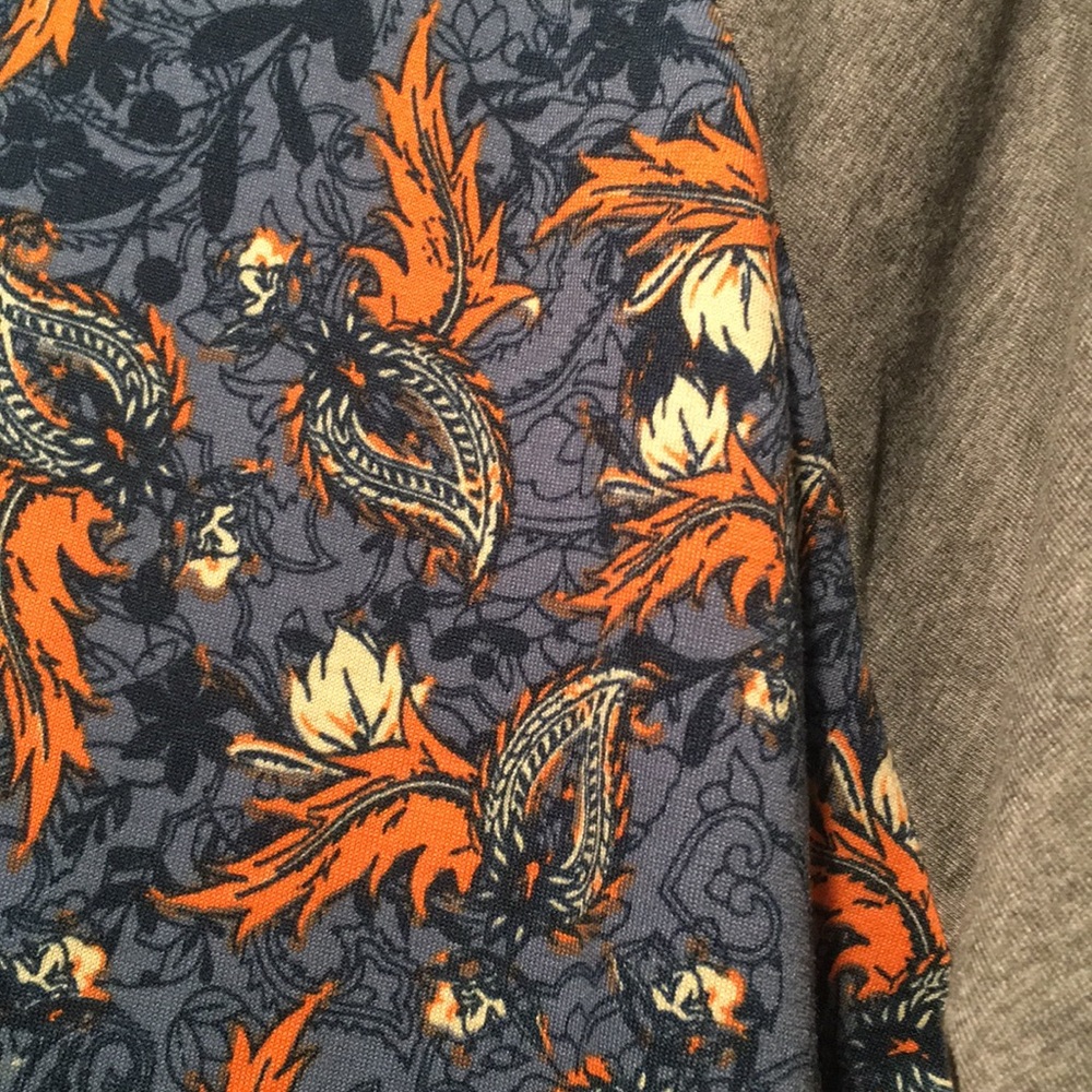 Lularoe Randy - Picture 4 of 4